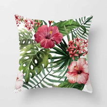 Load image into Gallery viewer, Tropical Leaf Cactus Cushion Cover