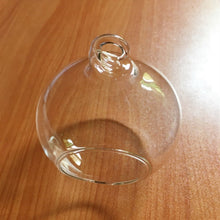 Load image into Gallery viewer, Globe Shape Clear Hanging Glass Vase