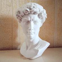 Load image into Gallery viewer, Head Portraits Statue