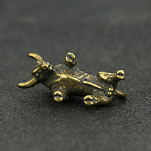 Load image into Gallery viewer, Wall Street Bull Statue