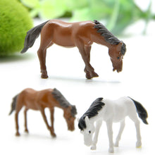 Load image into Gallery viewer, Mini Horse Figurine
